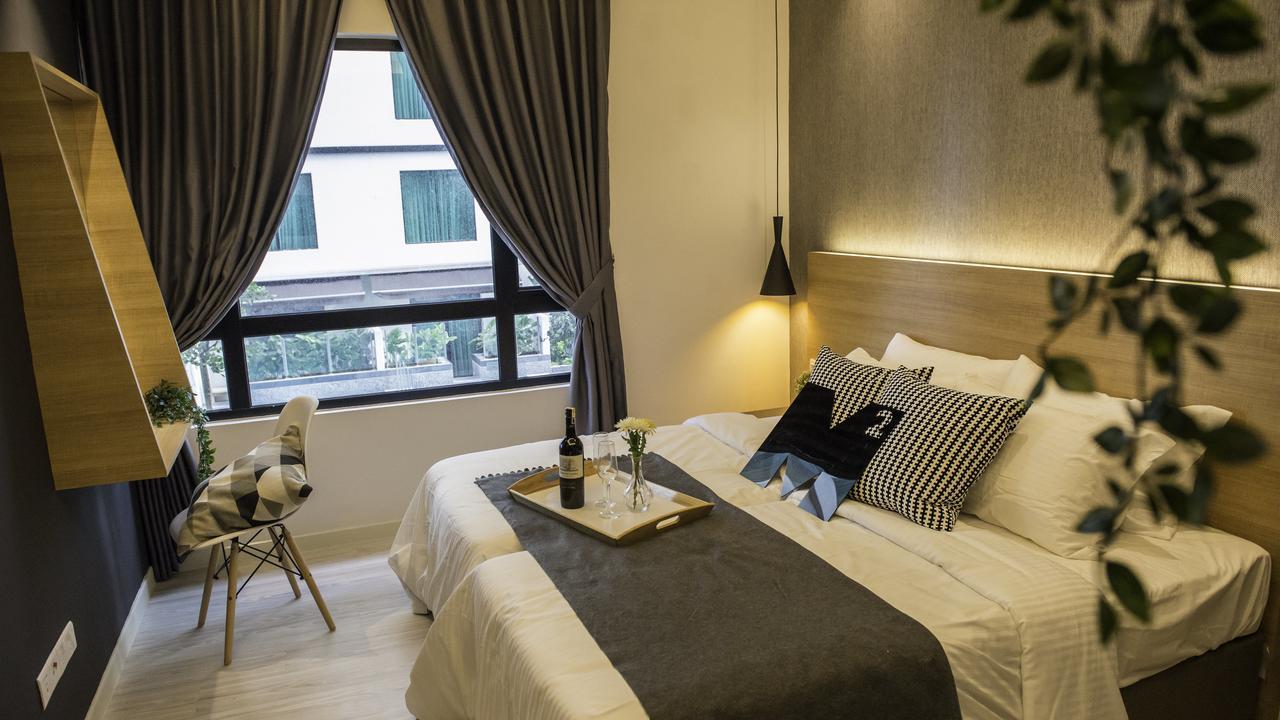 Suasana Private Suites By Subhome Johor Bahru Exterior foto